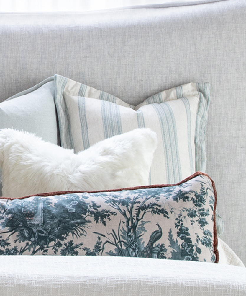 Navy & Indigo Wendy Jane Indoor Pillows